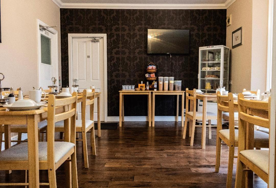 Lochside Guest House Arrochar Esterno foto