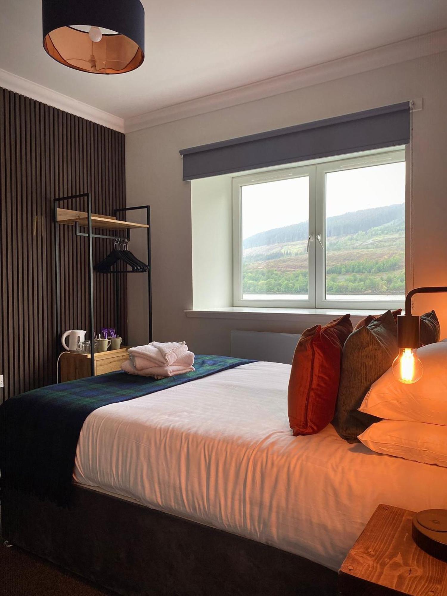 Lochside Guest House Arrochar Esterno foto