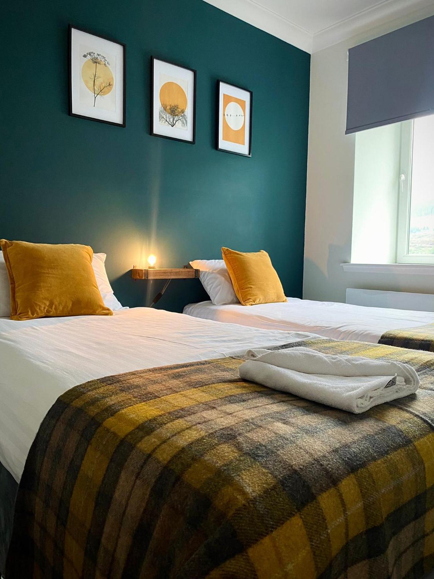 Lochside Guest House Arrochar Esterno foto