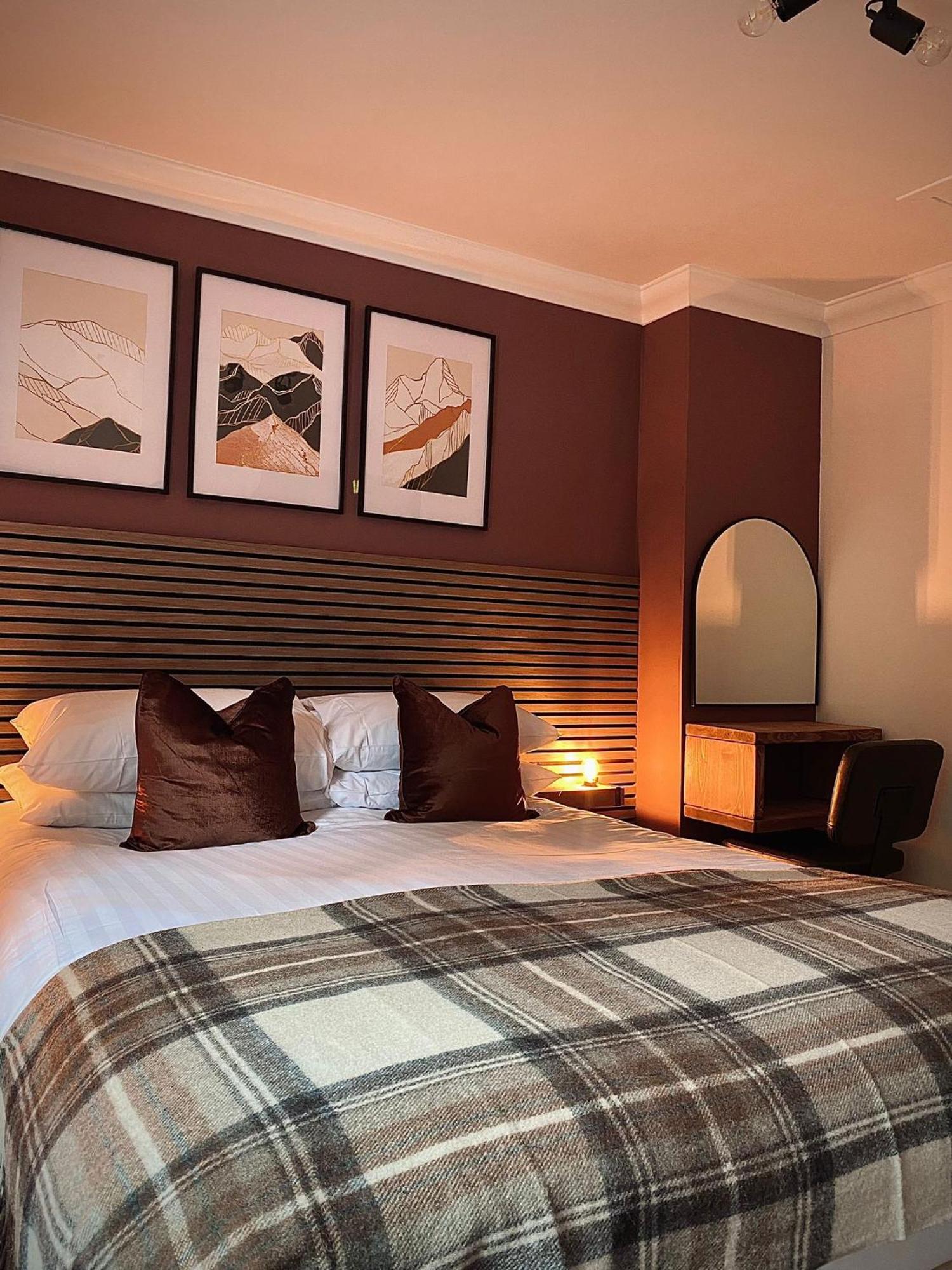 Lochside Guest House Arrochar Esterno foto