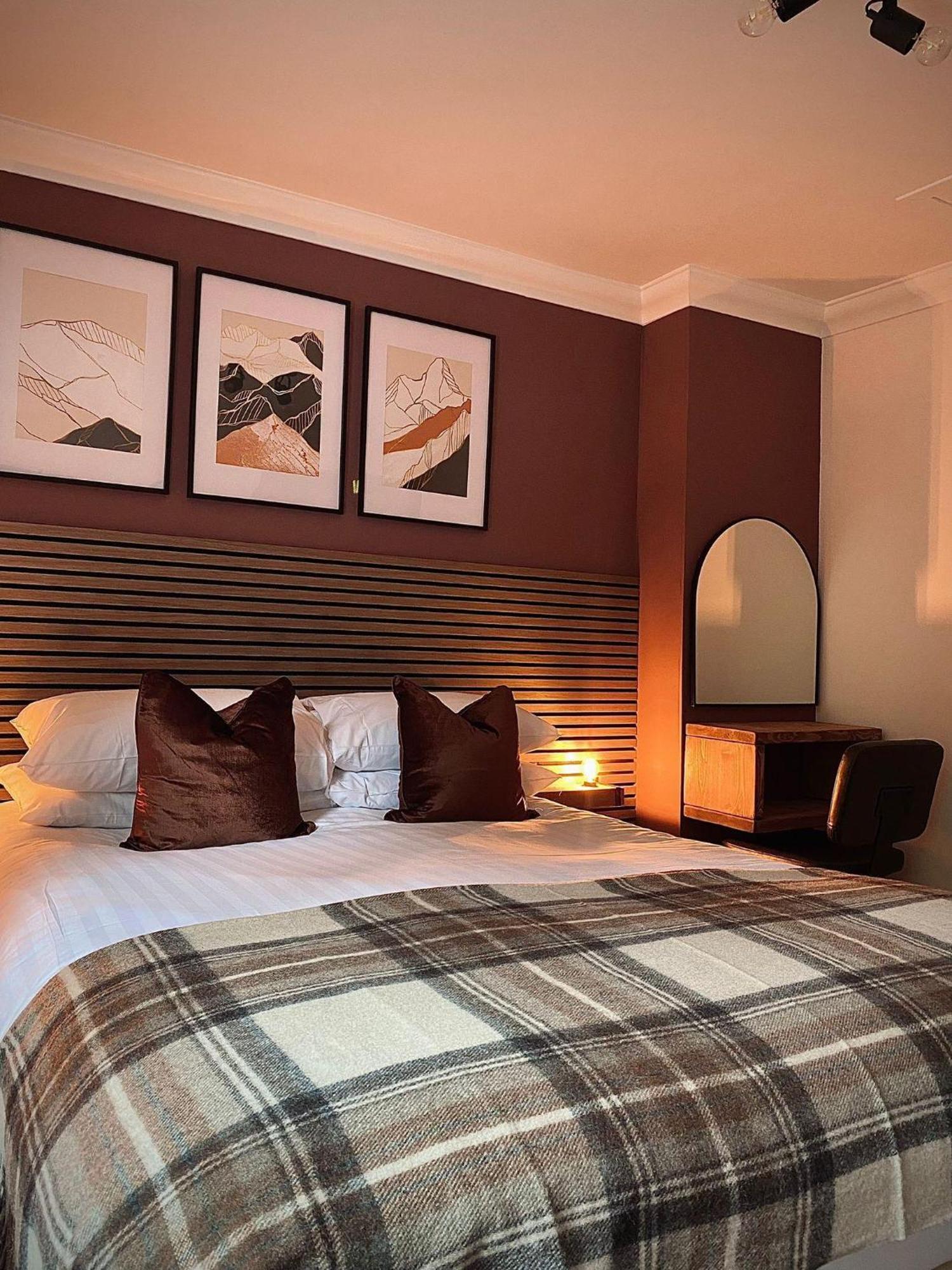 Lochside Guest House Arrochar Esterno foto